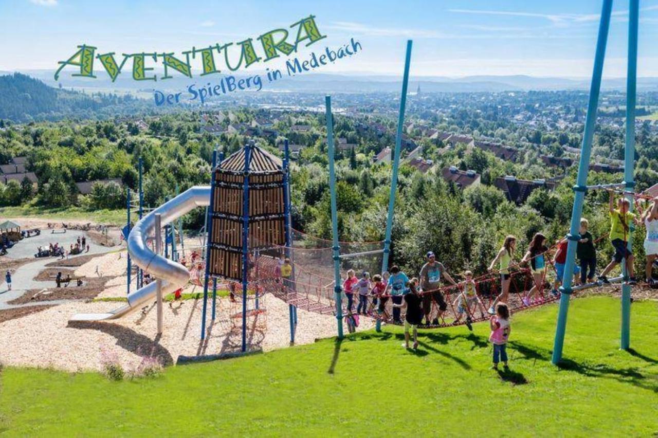 Fun4All-Holidayhome Medebach Exteriör bild
